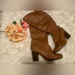 Tan Boots Size 7
